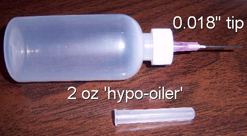 hypodermic oiler for sealing valves
