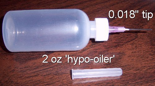 hypodermic oiler for sealing valves